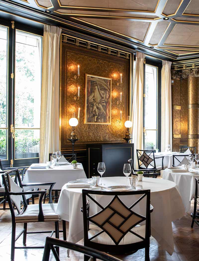 le gabriel dining area